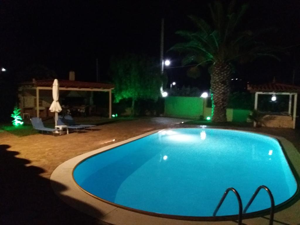 אנביסוס Anavissos Apartment מראה חיצוני תמונה
